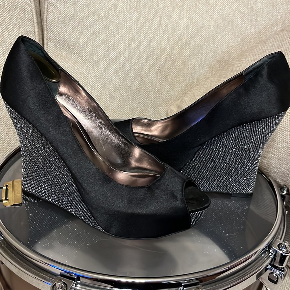 Nina Shoes evening wedges 8.5M